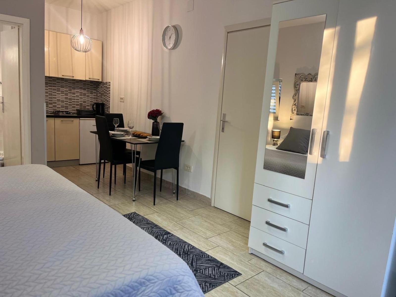 Apartments Versus Mlini Eksteriør bilde